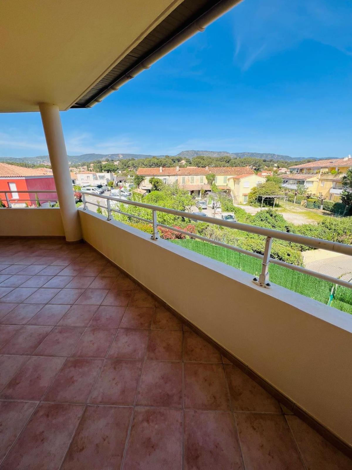 Maison A 700M De La Mer Bormes-les-Mimosas Luaran gambar